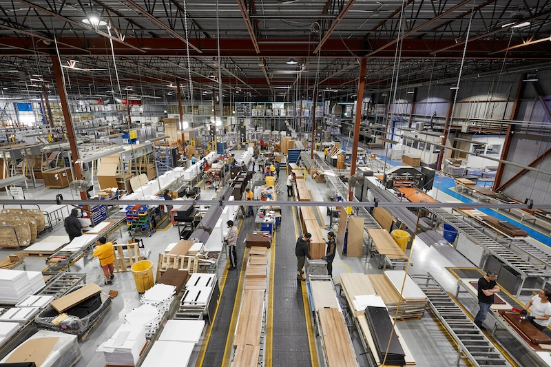 Overview of the factory floor.